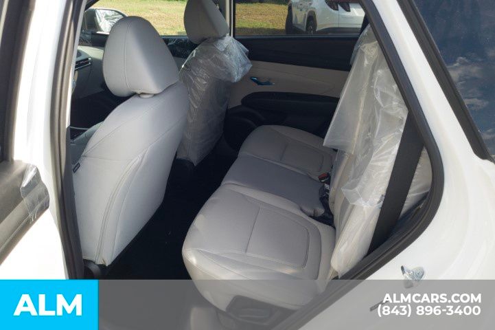Used 2026 White Hyundai SEL image 18