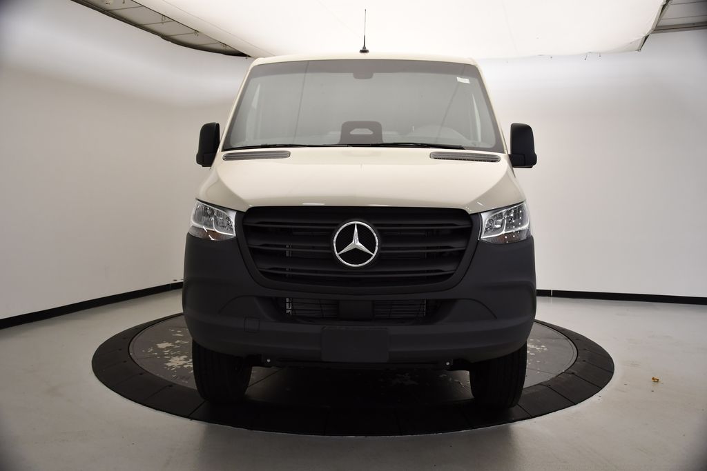 2025 Mercedes-Benz Sprinter 2500 3