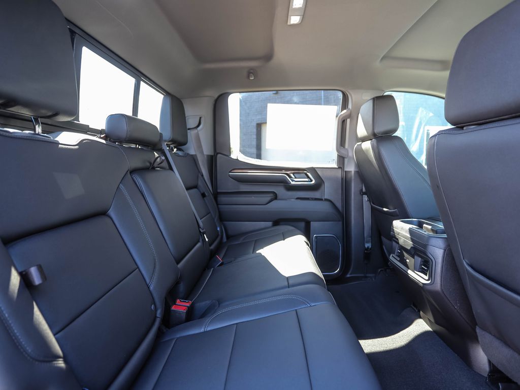 Thumbnail: 2024 Chevrolet Silverado 1500 - 25