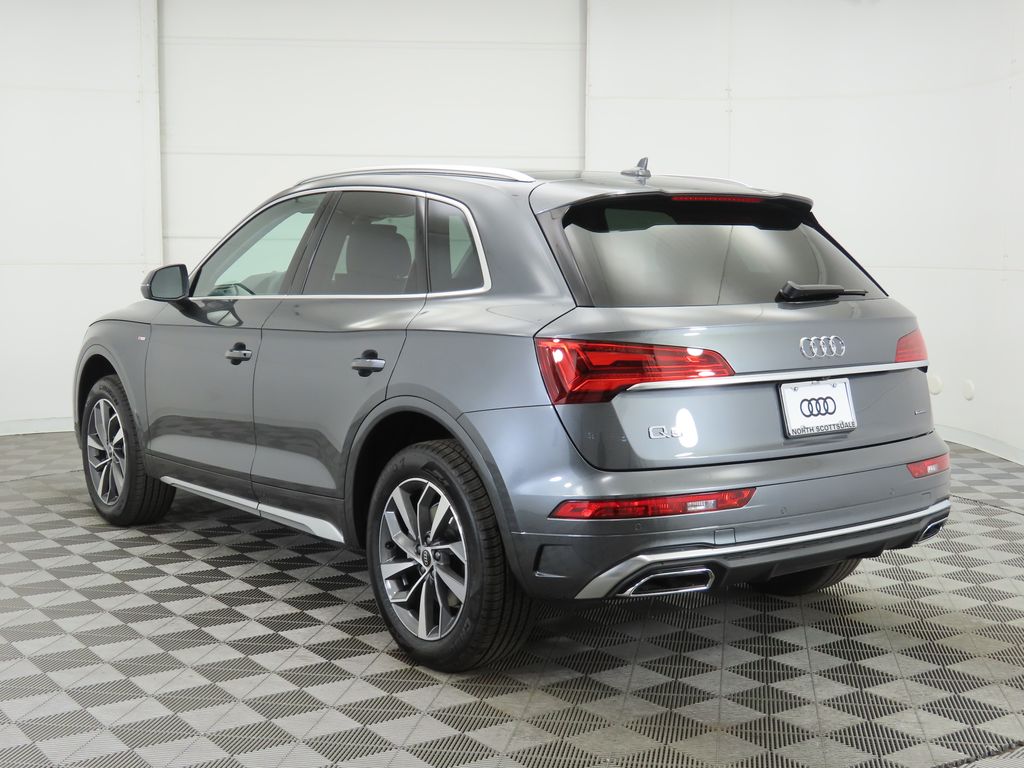 2025 Audi Q5 e Premium Plus 8