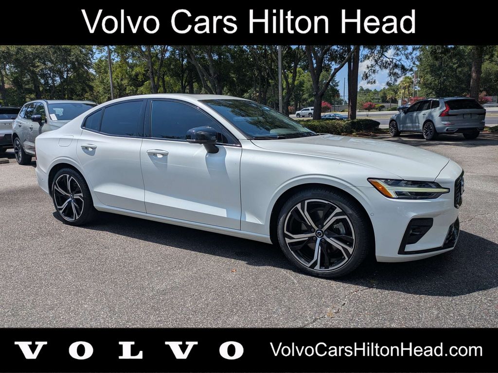 Crystal White Pearl 2025 Volvo S60 Sedan All-Wheel Drive Automatic