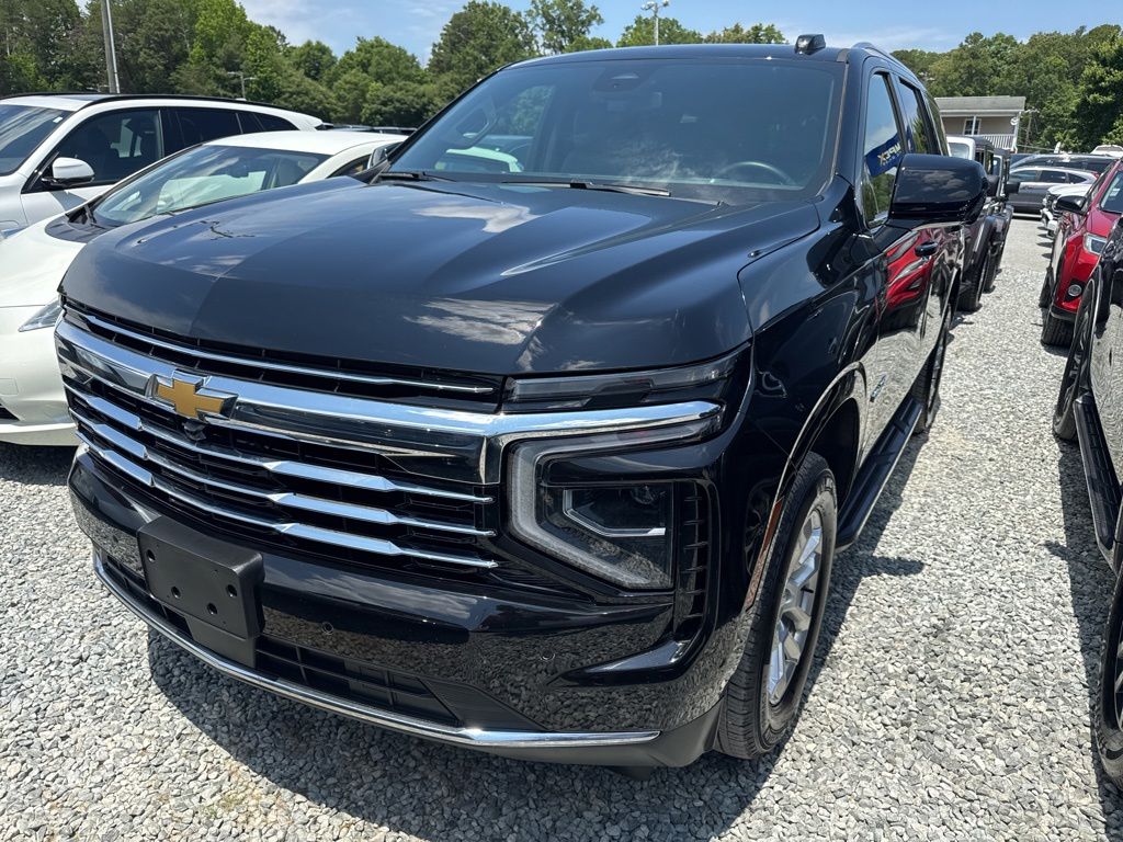 Black 2025 Chevrolet Tahoe LT 4WD SUV / Crossover Four-Wheel Drive