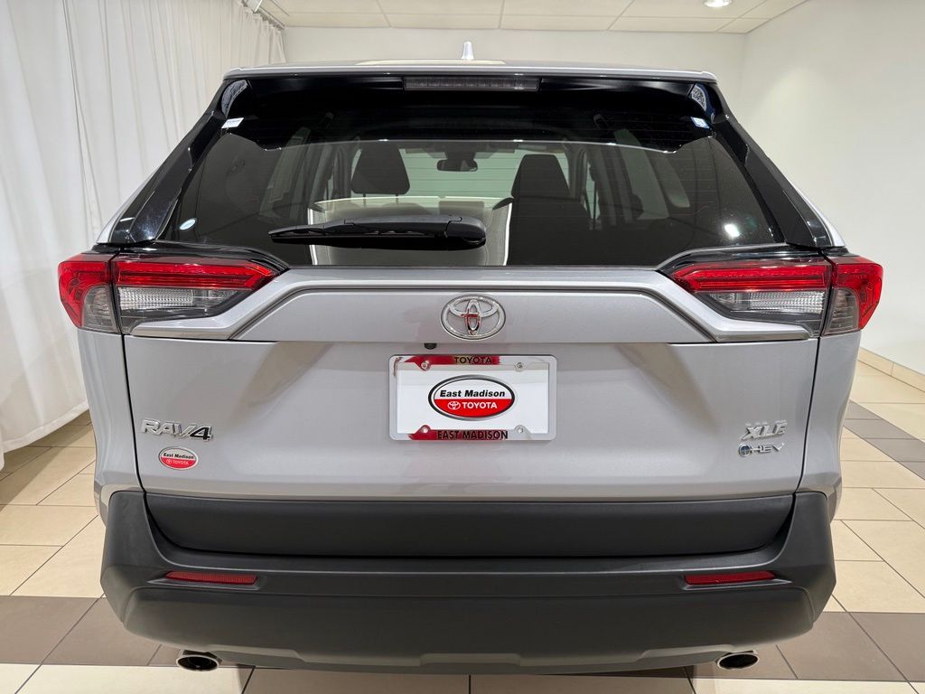 Thumbnail: 2025 Toyota RAV4 - 4