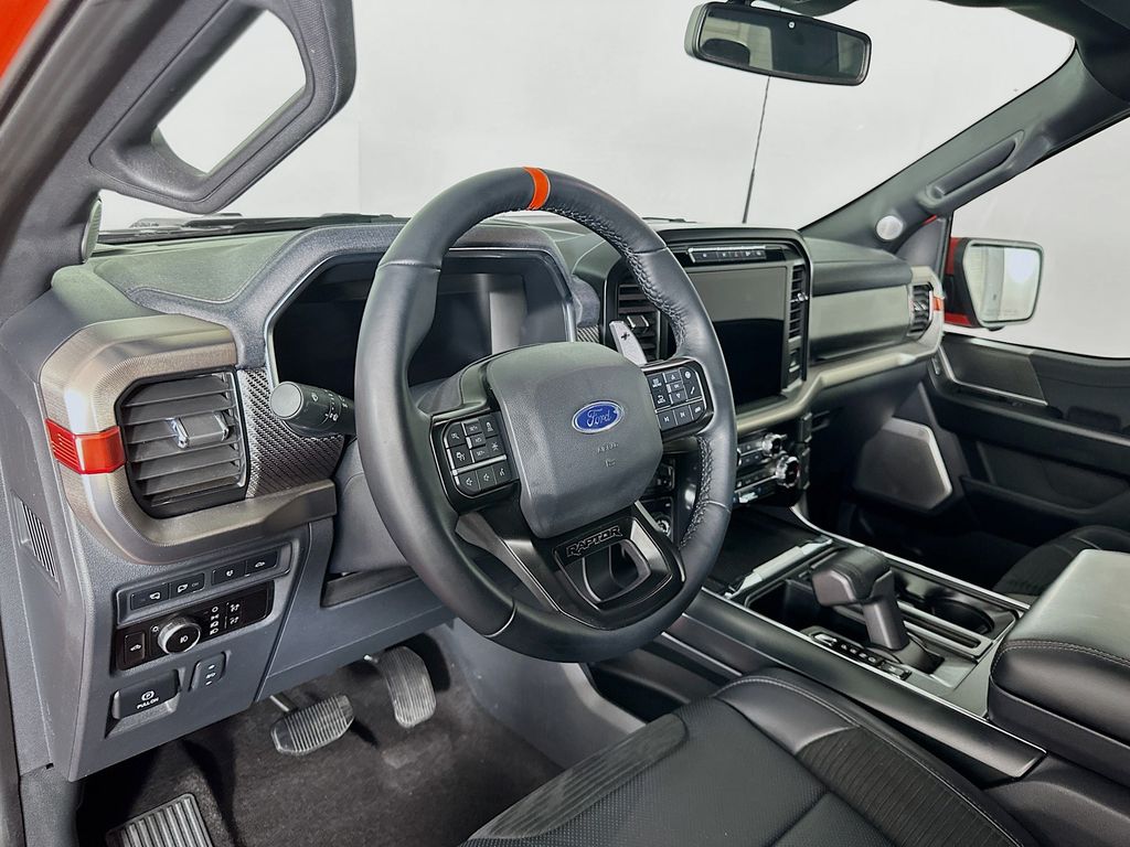 2023 Ford F-150 Raptor 9
