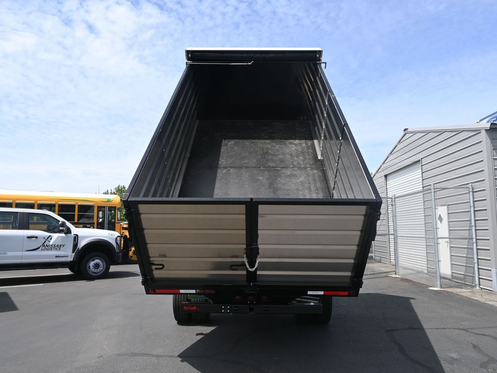 2024 Ford F-600 Super Duty 