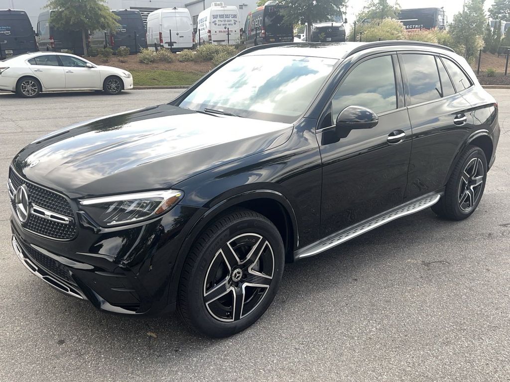 2024 Mercedes-Benz GLC GLC 300 4