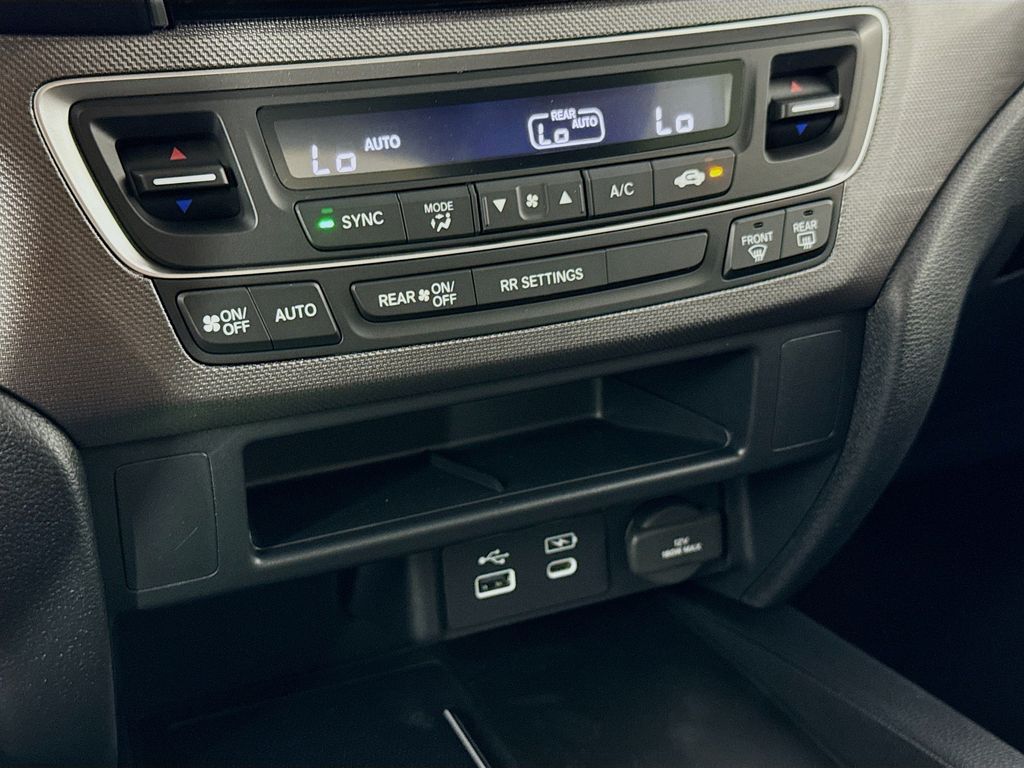 2025 Honda Ridgeline Sport photo