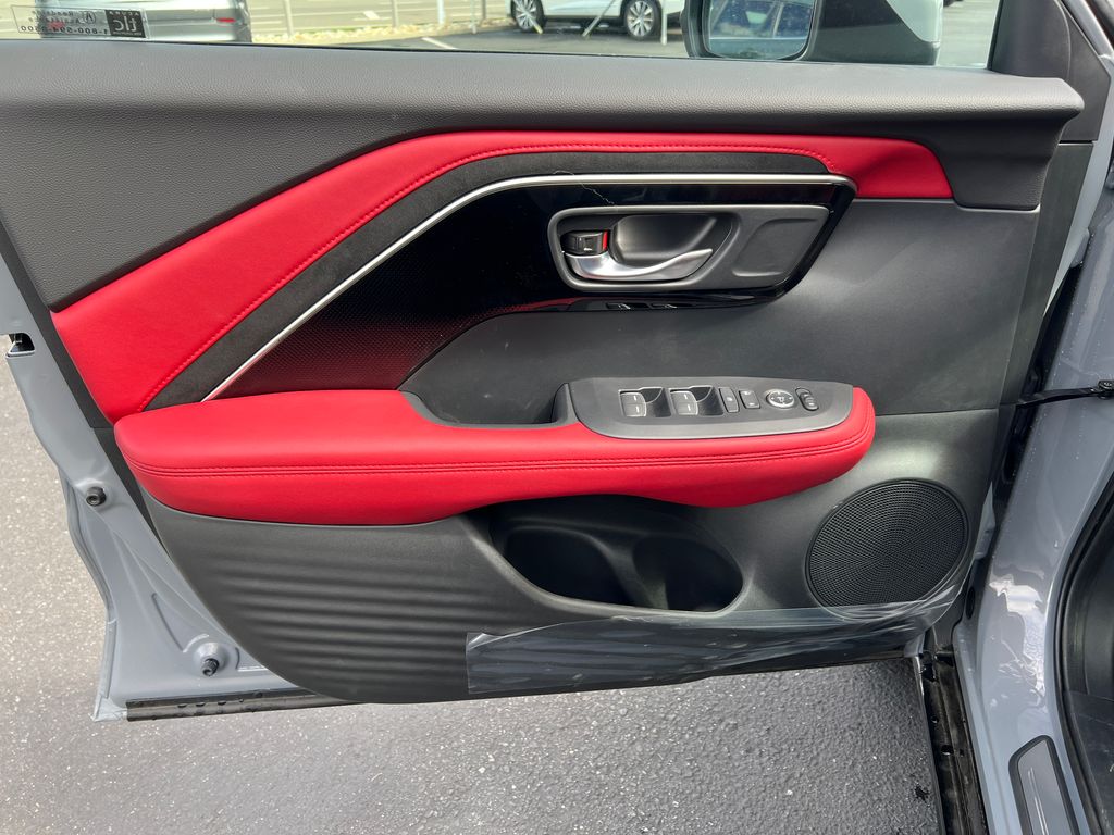 Thumbnail: 2025 Acura ADX - 12