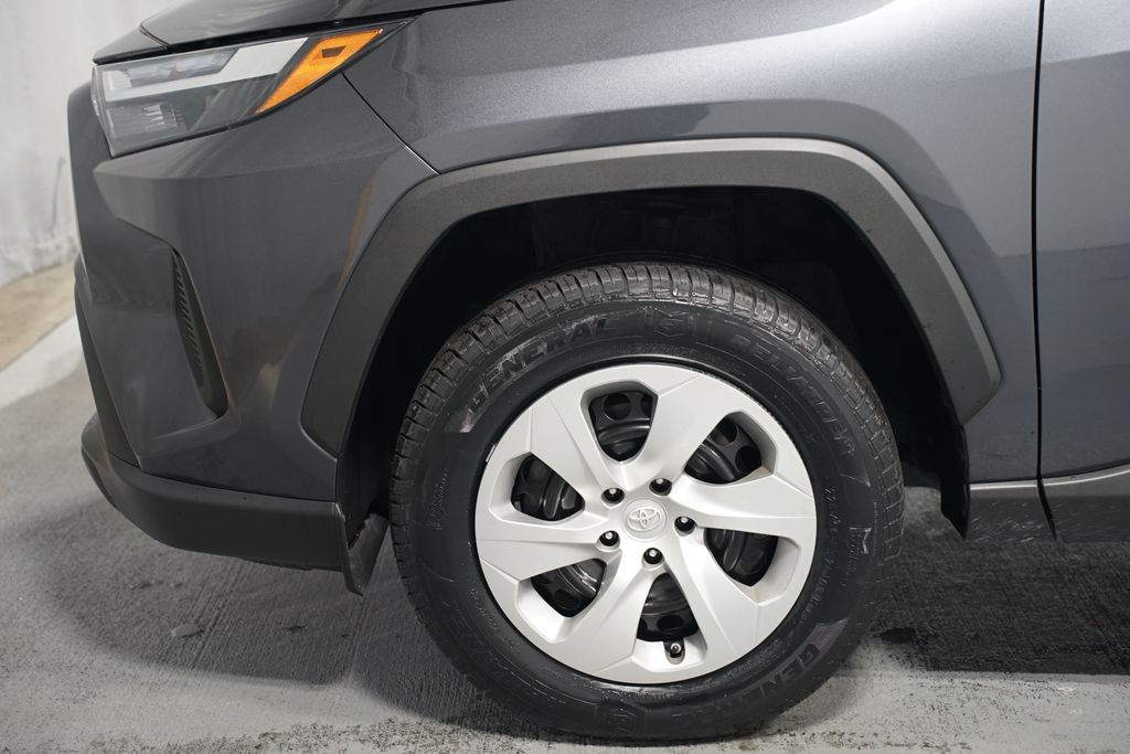 Thumbnail: 2023 Toyota RAV4 - 5