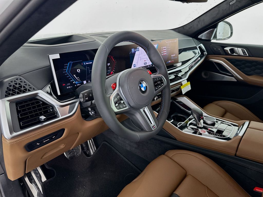 2025 BMW X6 M 9