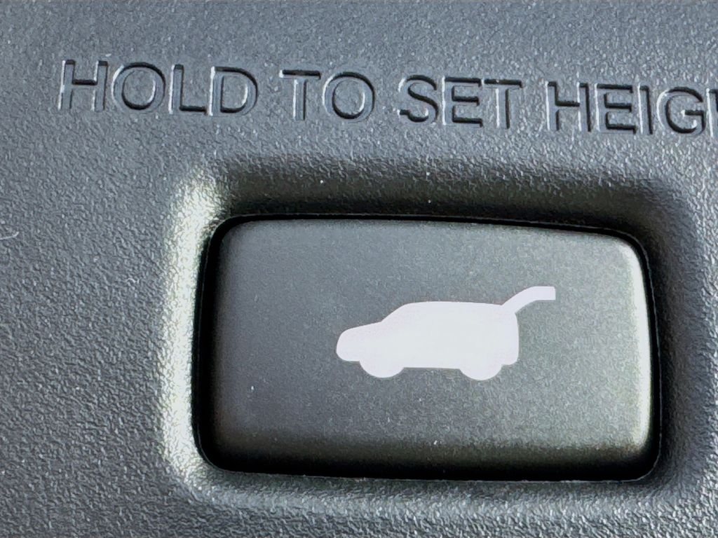 Used Car 2025 Honda Pilot  Ex-l For Sale Under $50,000 In Austin, Texas