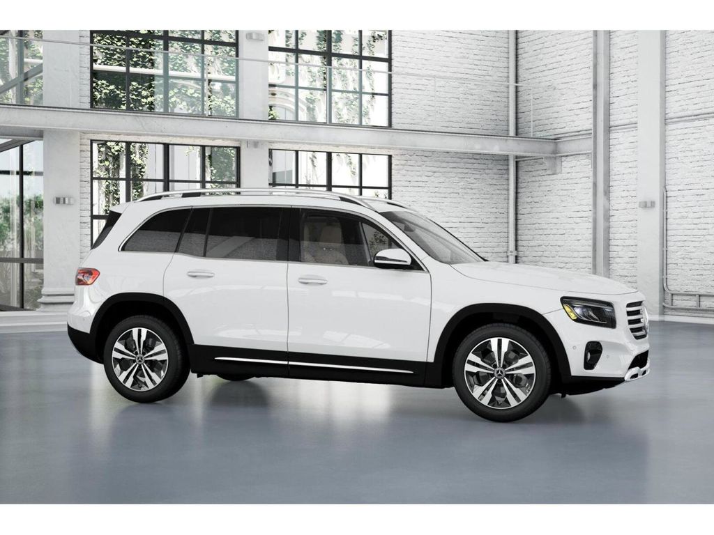 2025 Mercedes-Benz GLB GLB 250 14