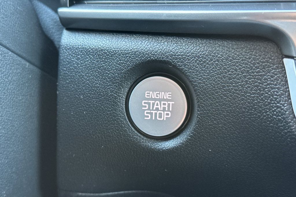 new 2026 Kia Sorento car, priced at $39,265