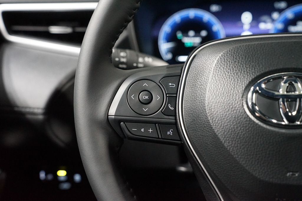 Thumbnail: 2026 Toyota Corolla Cross - 14