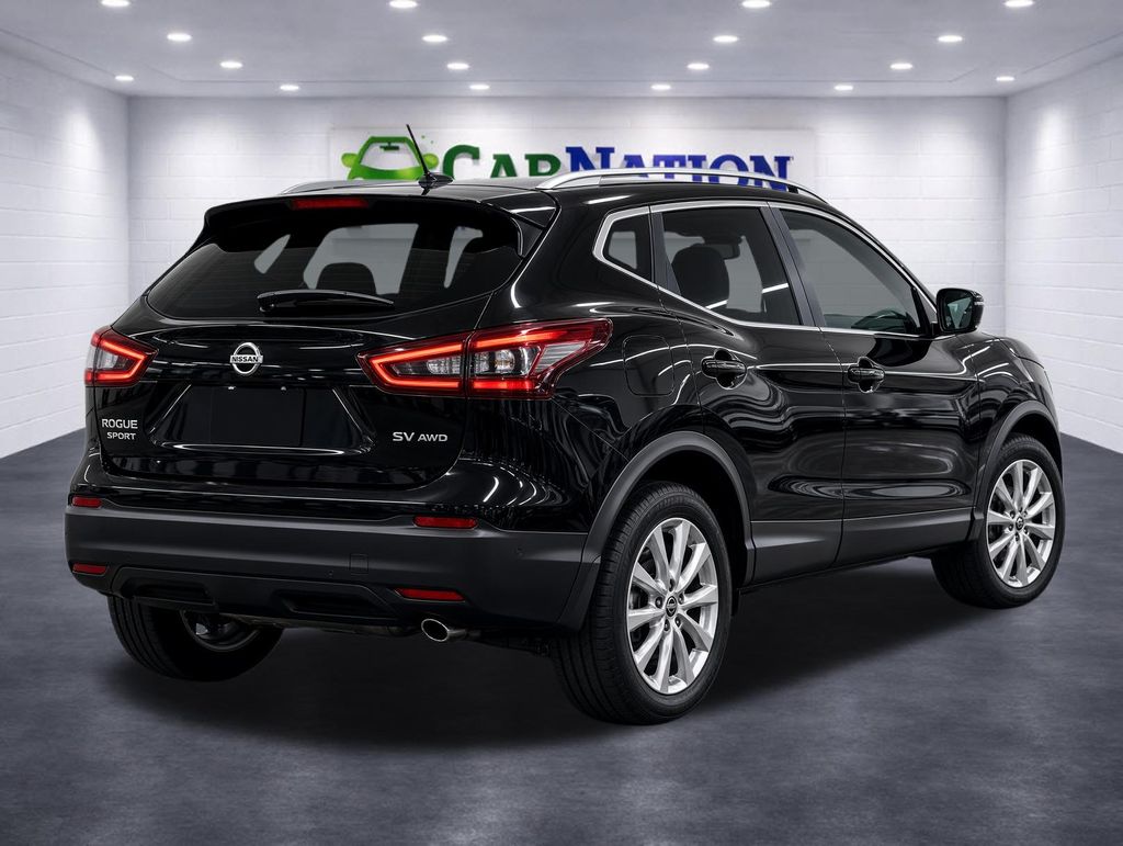 2020 Nissan Rogue Sport SV - Image 3