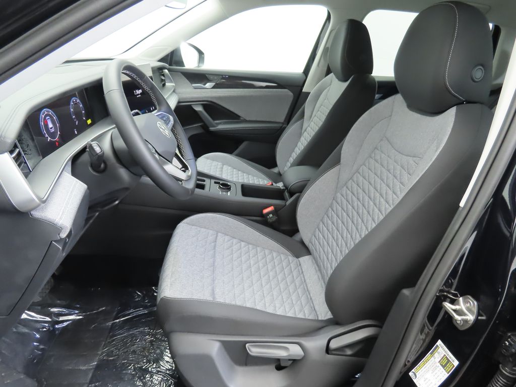 Thumbnail: 2026 Volkswagen Tiguan - 19