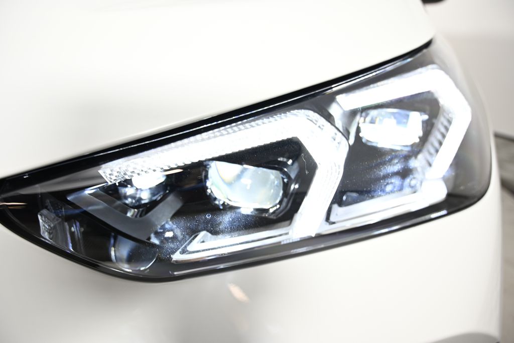 Thumbnail: 2026 BMW X1 - 9