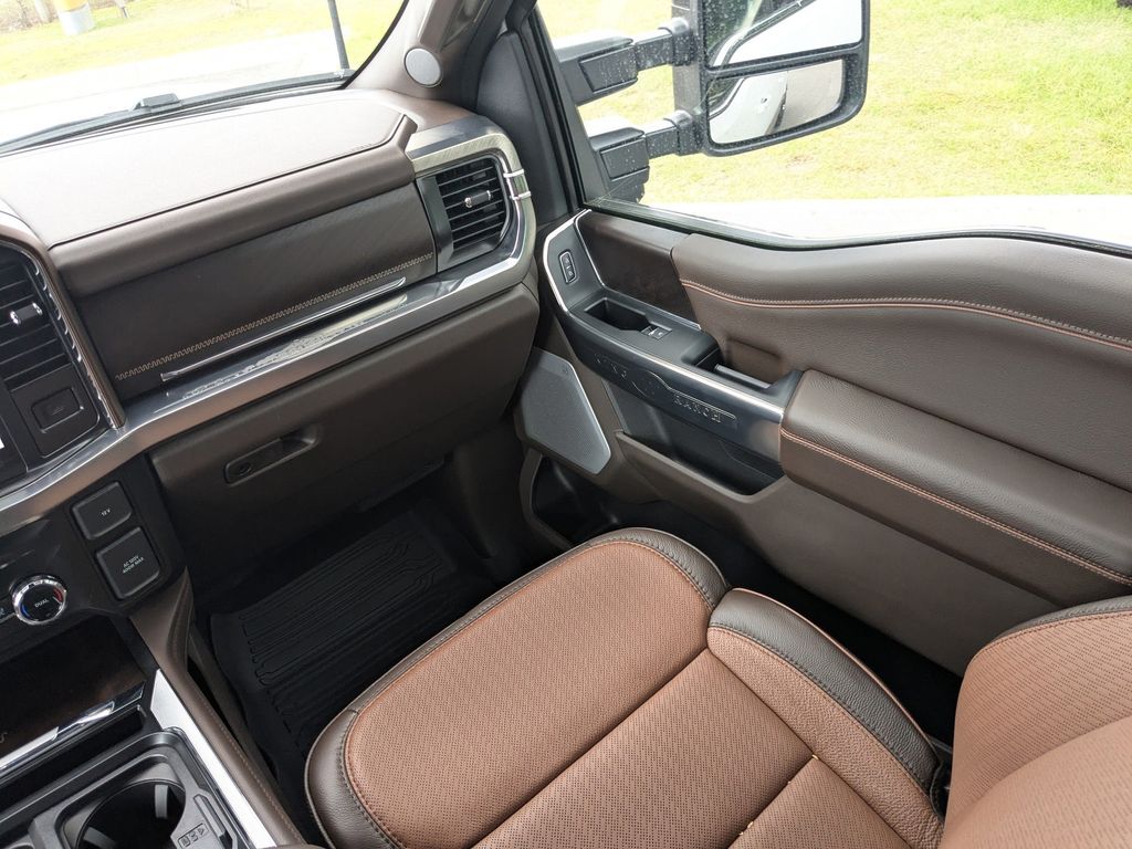 2026 Ford F-350 Super Duty King Ranch