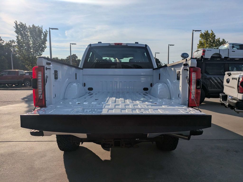 2027 Ford F-250 Super Duty XL