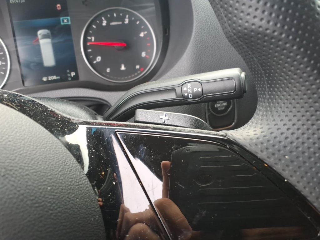 Used 2026  Mercedes-Benz Cargo 144 WB image 21