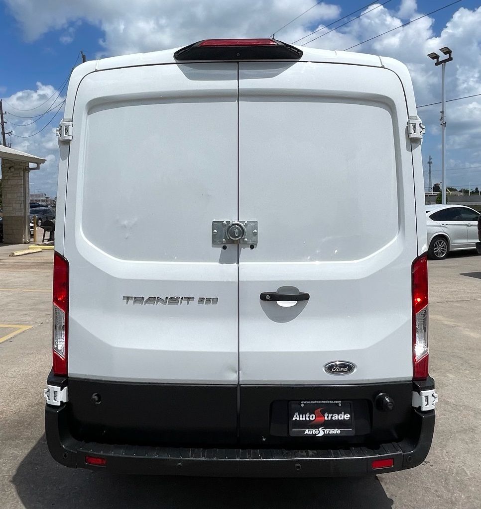 2019 Ford Transit-250 Base White at Autostrade