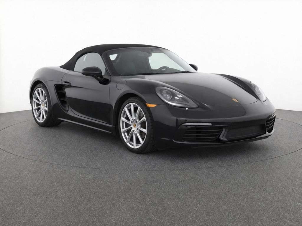 Thumbnail: 2017 Porsche 718 Boxster - 2