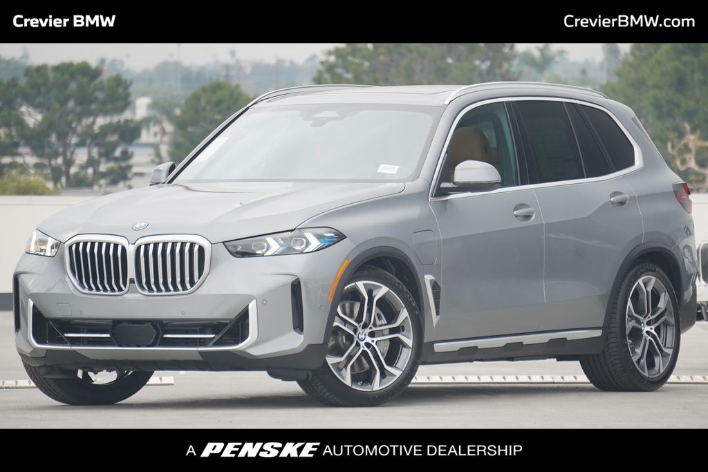 Thumbnail: 2026 BMW X5 - 1