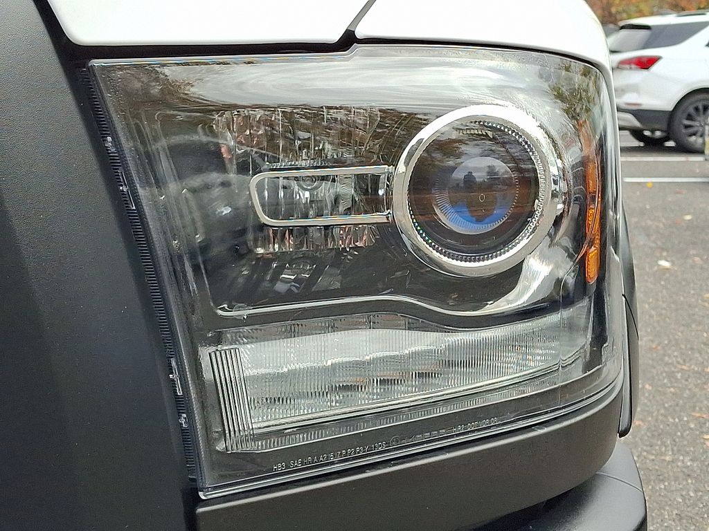 used 2022 Ram 1500 Classic car, priced at $29,123