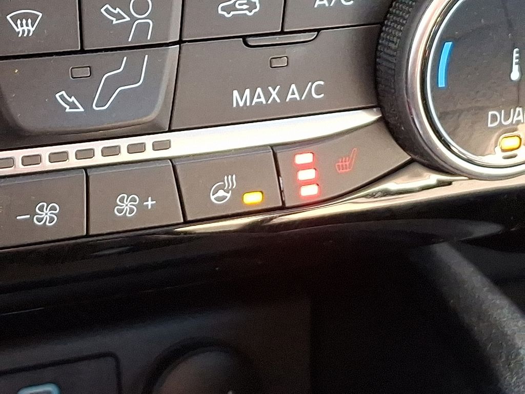 Thumbnail: 2022 Ford Escape - 26