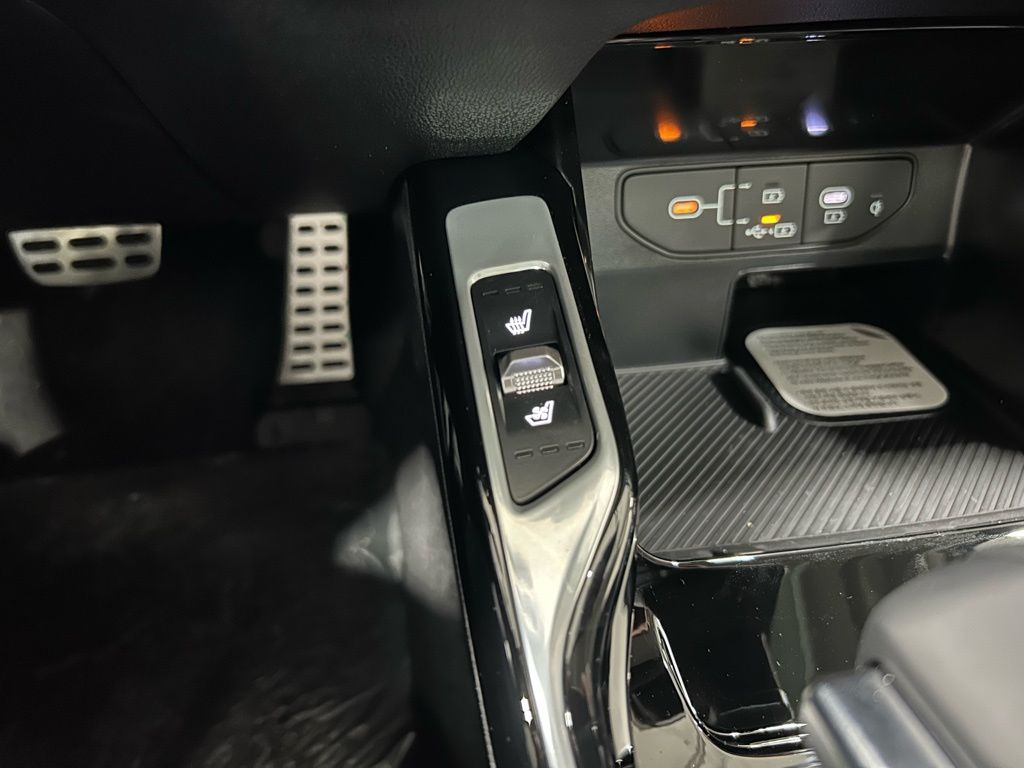 new 2026 Kia Sorento car, priced at $41,695