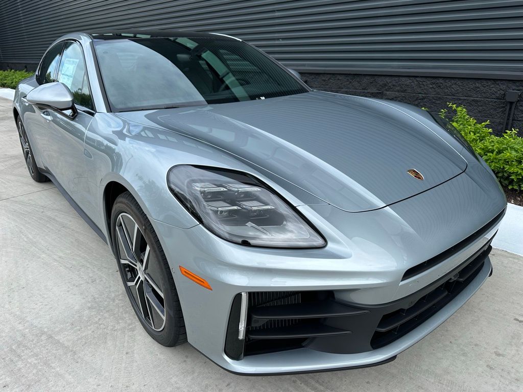 Thumbnail: 2025 Porsche Panamera - 10