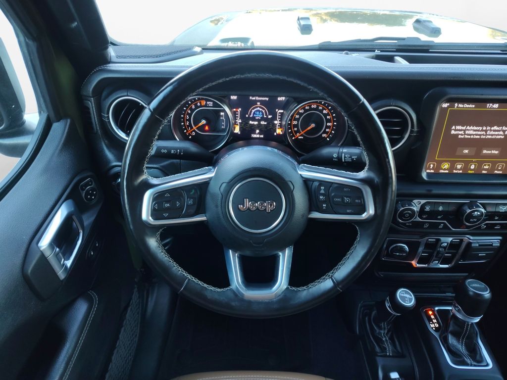 Used Car 2022 Jeep Gladiator  Overland For Sale Under $35,000 In Austin, Texas