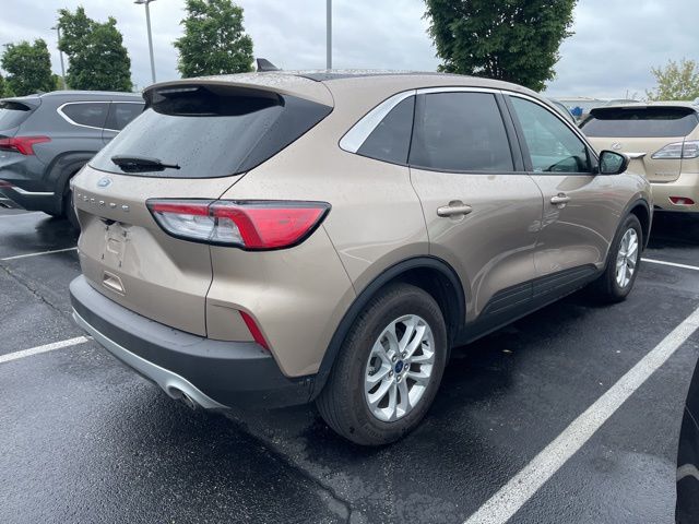 2021 Ford Escape SE 3