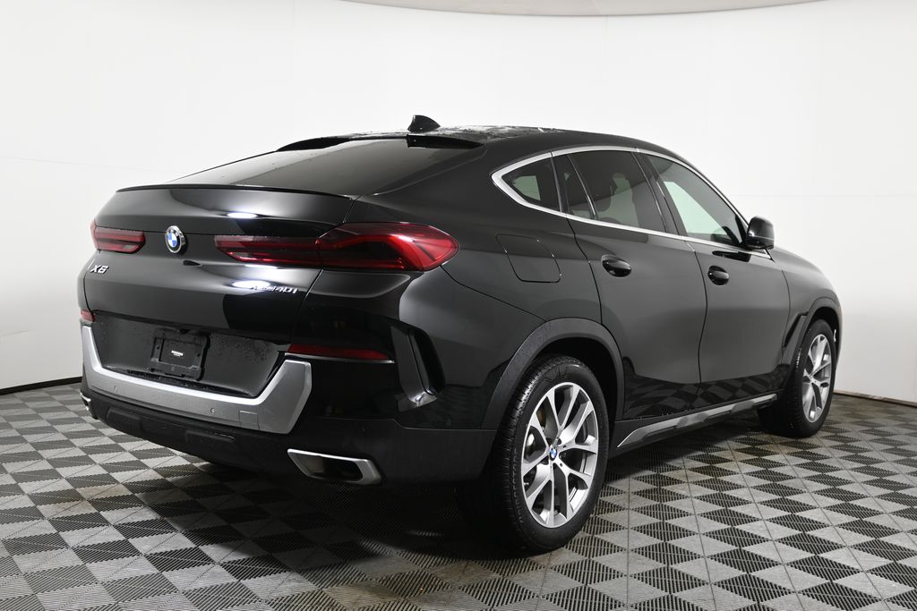 Thumbnail: 2023 BMW X6 - 7