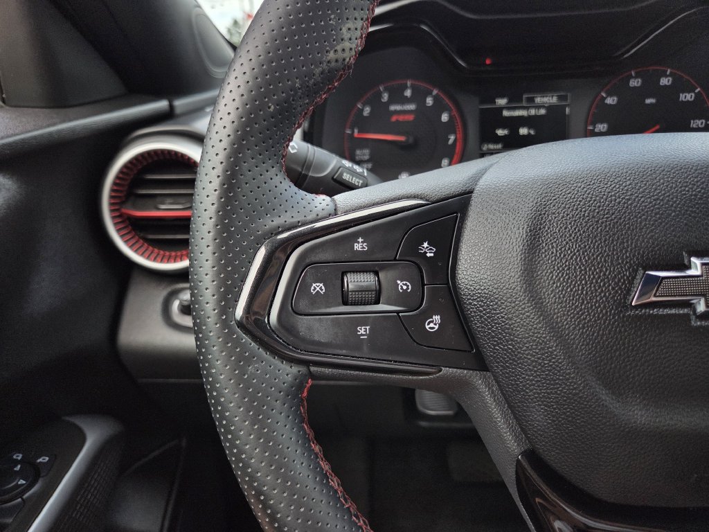 Used 2024 Chevrolet Trax SUV
