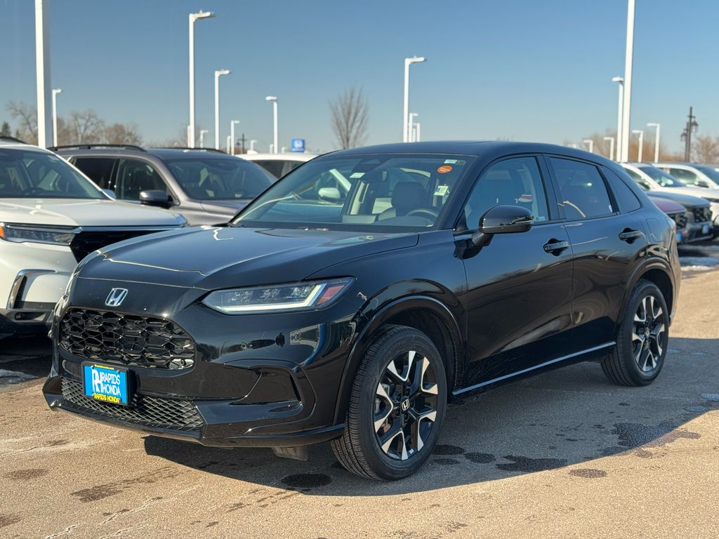 View vehicle photo 3