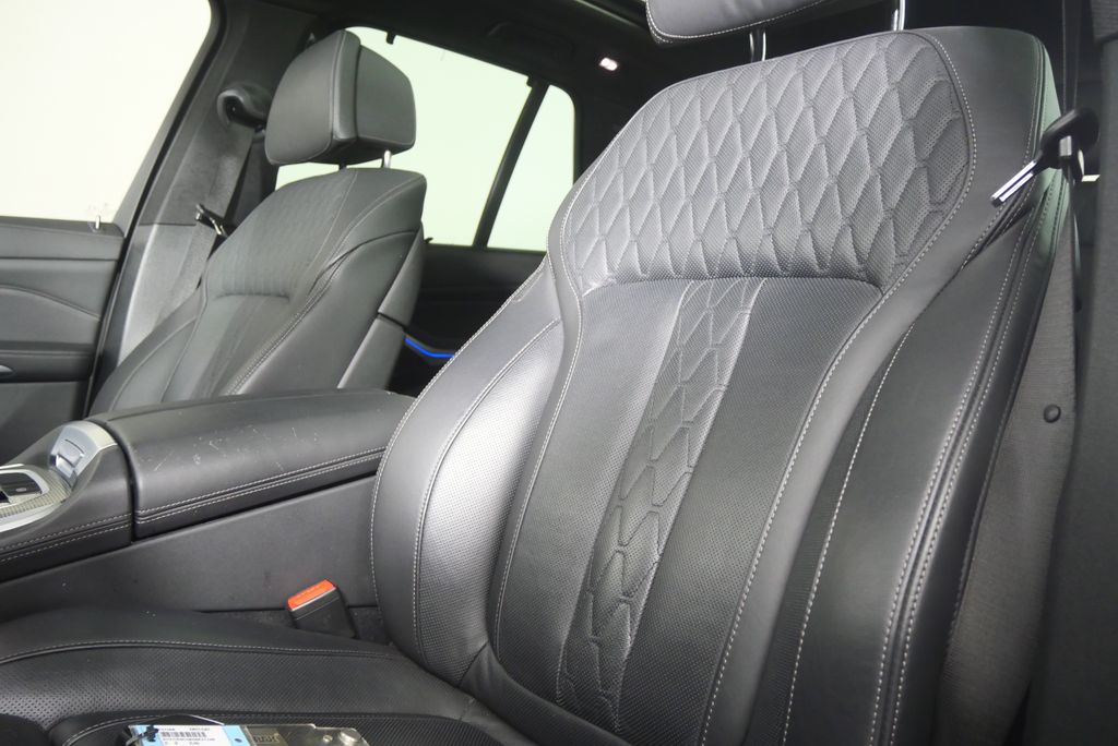 Thumbnail: 2022 BMW X5 - 7