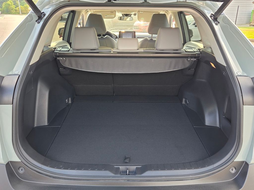 Used 2021 Toyota RAV4 SUV