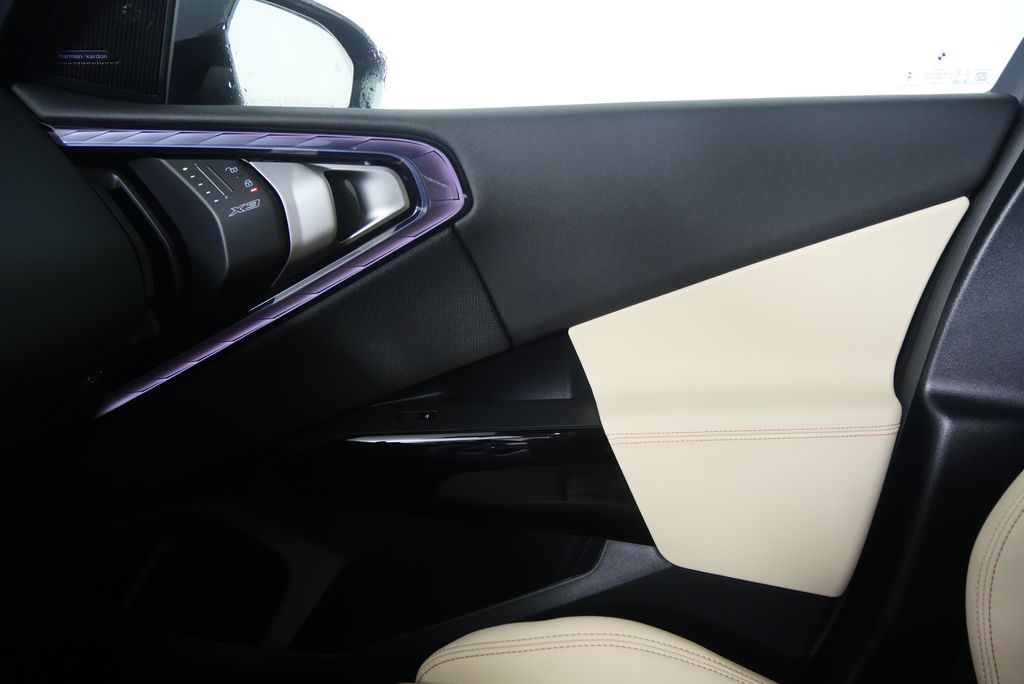 Thumbnail: 2026 BMW X3 - 23