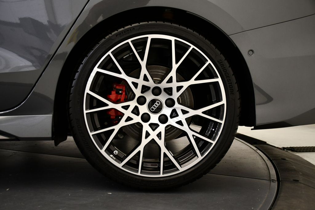 Thumbnail: 2025 Audi RS 3 - 13