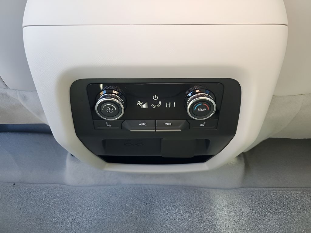 New 2026 Gray Buick Avenir image 21