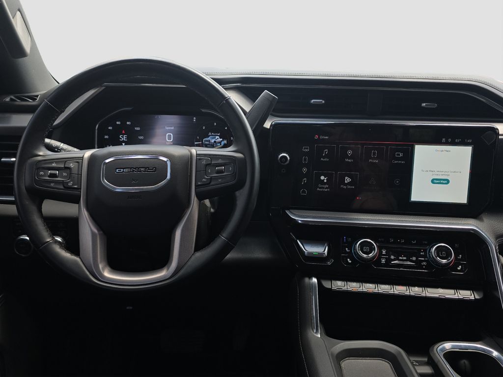 Used 2025 Silver GMC Denali image 13