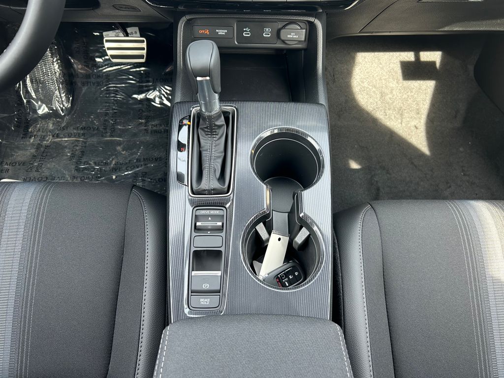 2025 Honda Civic Sport 16