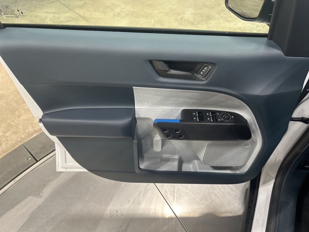 new 2025 Ford Maverick car, priced at $31,258