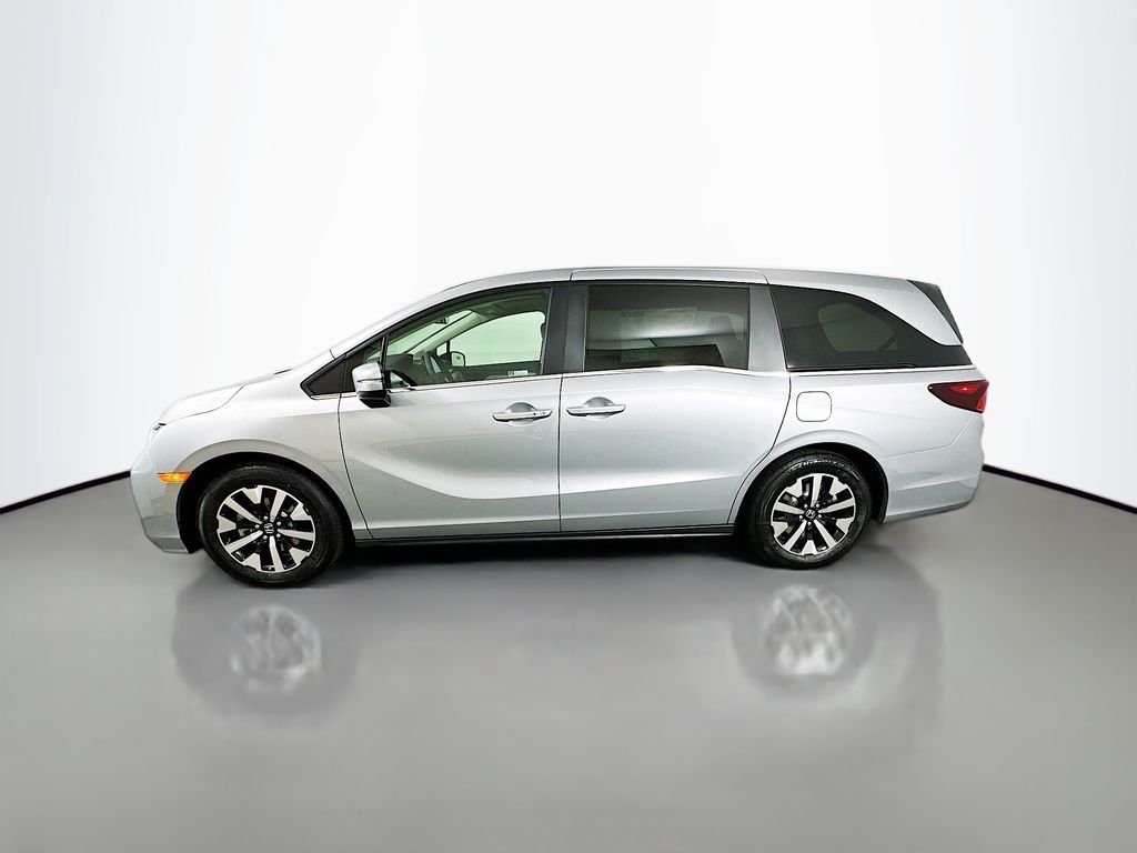 Thumbnail: 2026 Honda Odyssey - 8