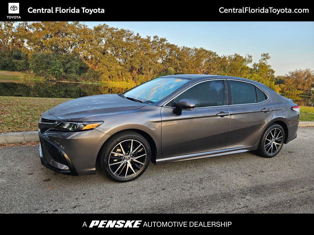 2023 Toyota Camry SE -
                Orlando, FL