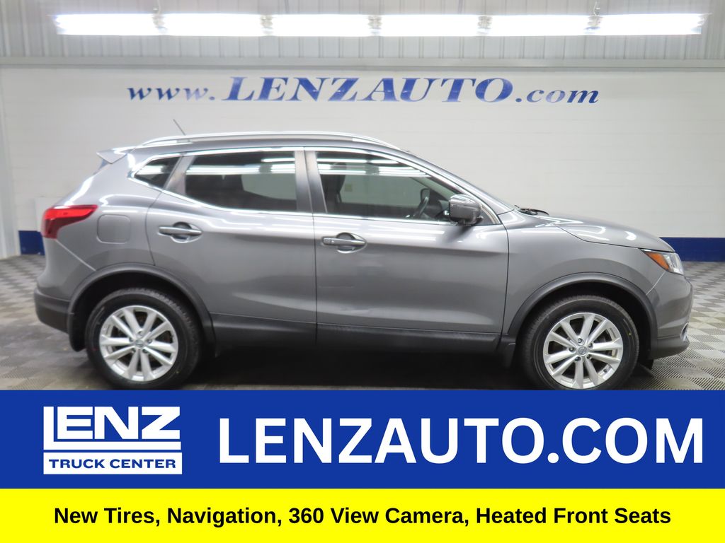 Gray (Gun Metallic) 2017 Nissan Rogue Sport SUV / Crossover All-Wheel Drive Continuously Variable Transmission