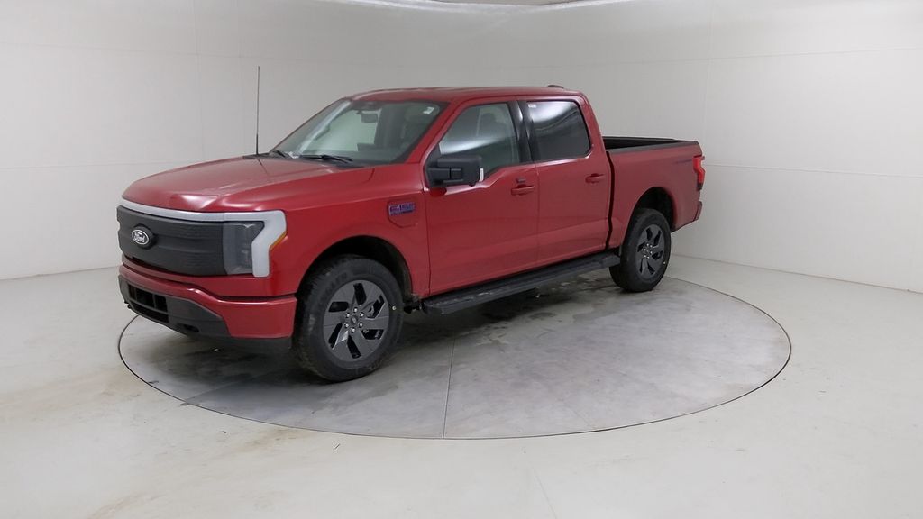 2025 Ford F-150 Lightning Flash - Photo 70