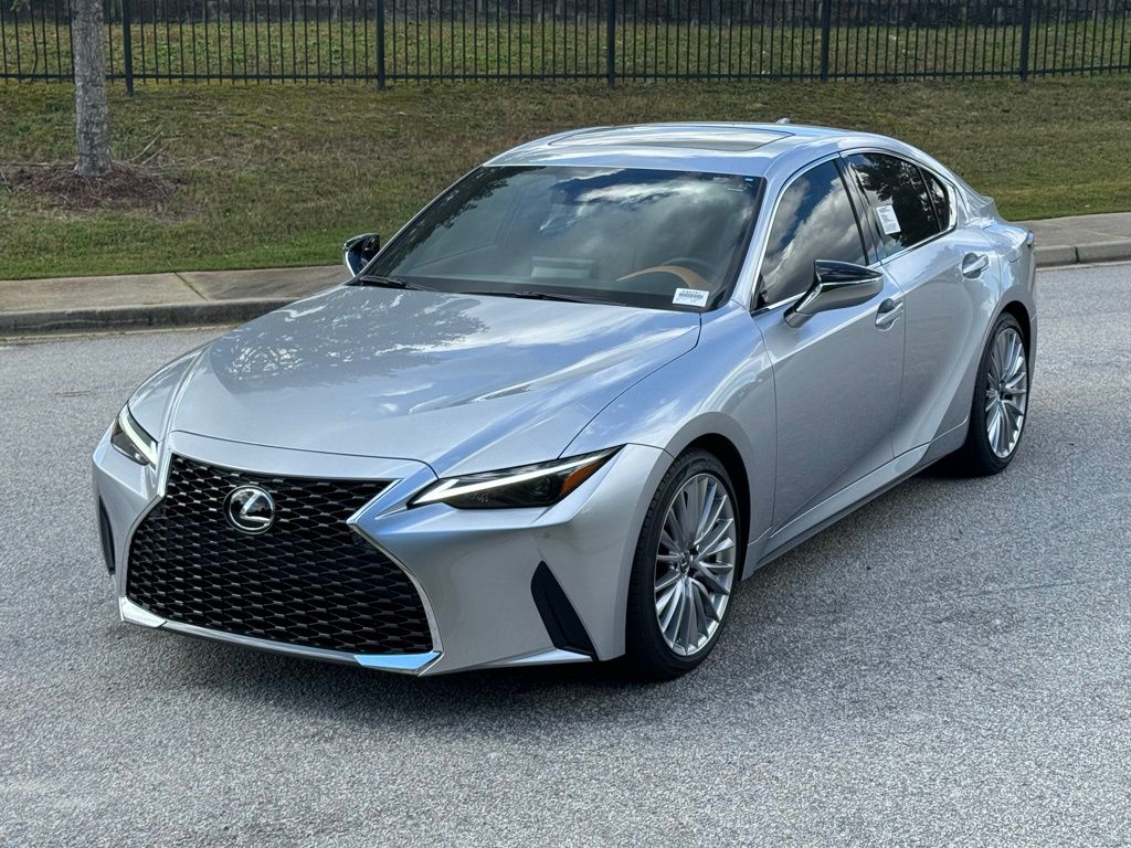 2024 Lexus IS 300 9