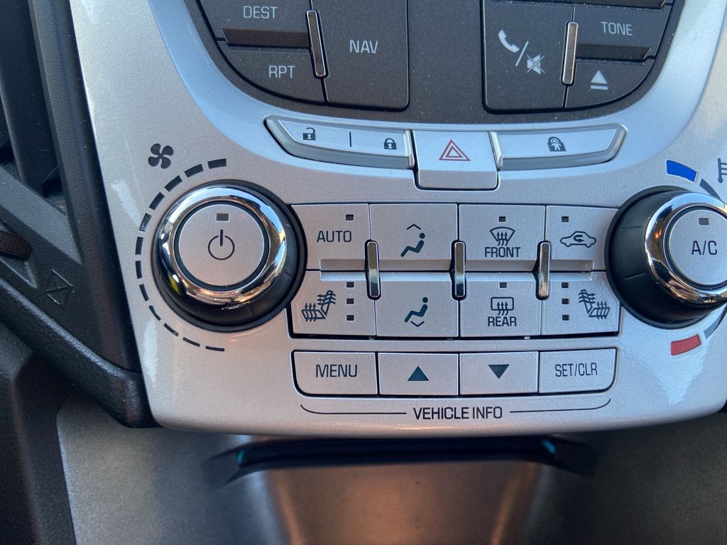 Thumbnail: 2013 Chevrolet Equinox - 20